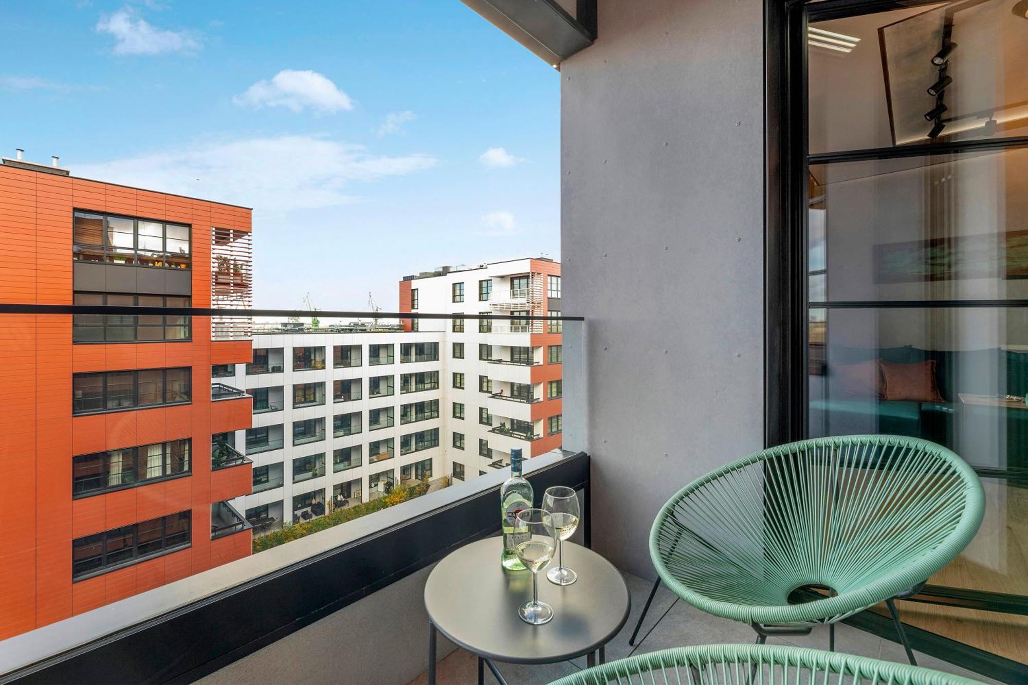 Doki Living & Foodhall By Downtown Apartments Danzig Exterior foto